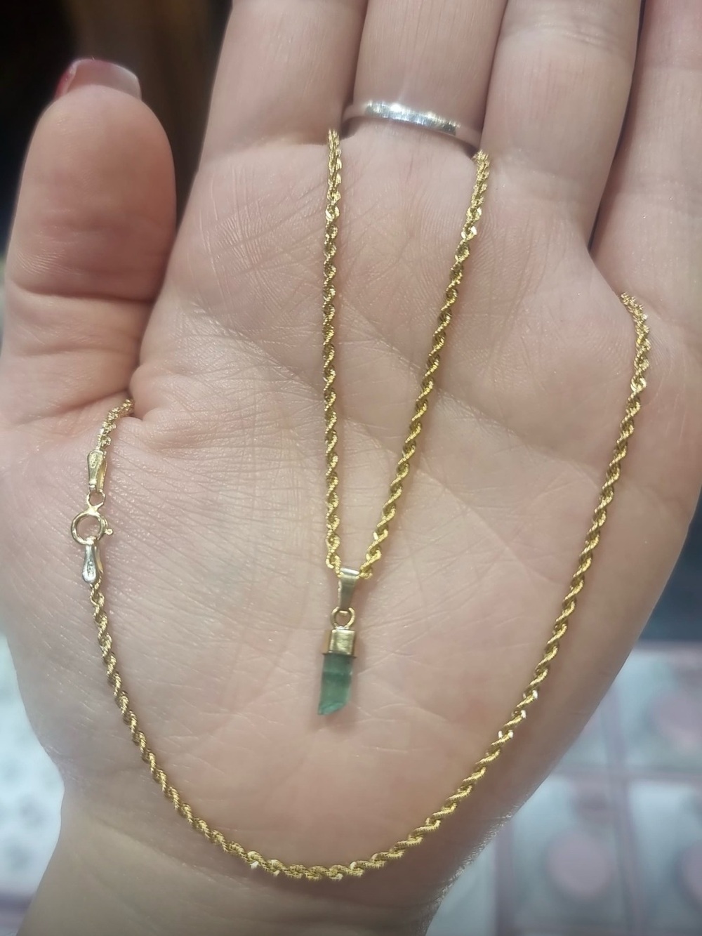 18K Gold Rope Chain Necklace with Green Emerald Pendant